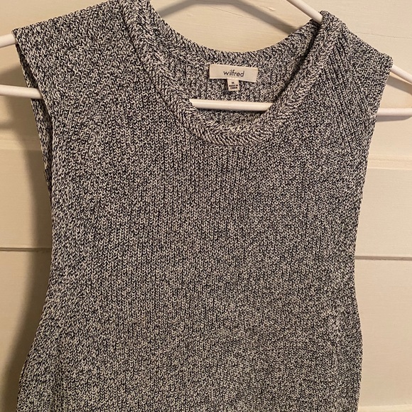 Aritzia Wilfred Sleeveless Sweater - Picture 2 of 3